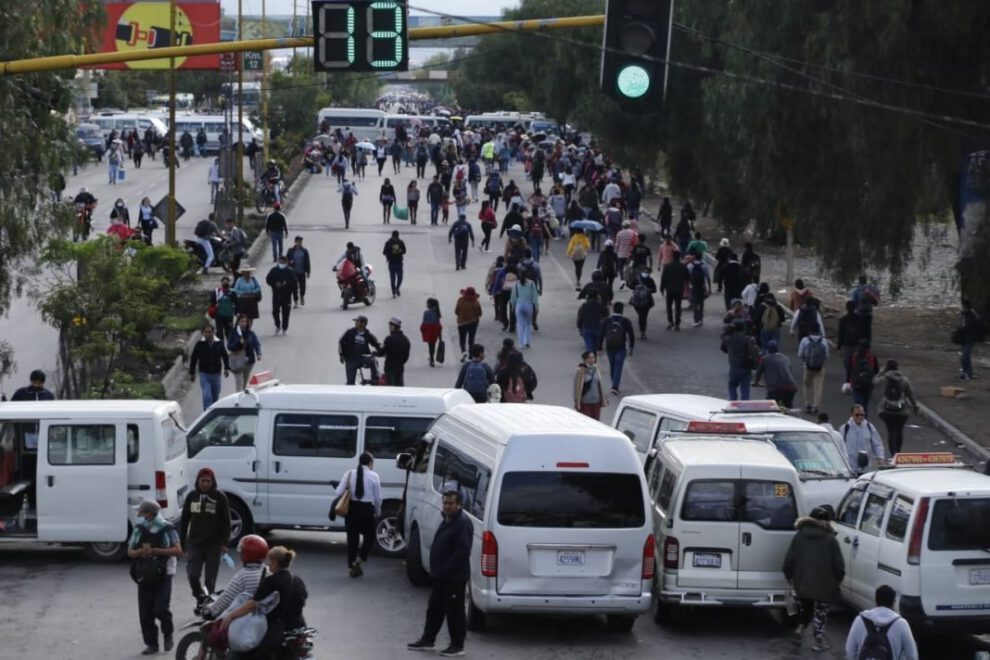 Bloqueo de transporte público en Quillacollo