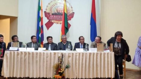 Reacreditación de carreras en la Universidad Técnica de Oruro