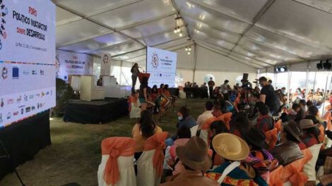 Política integral a favor de defensores de derechos en el Foro político Multiactor