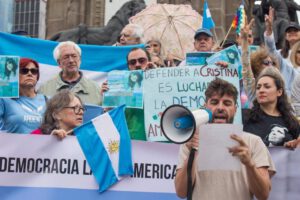 Protesta en apoyo a Cristina Fernández
