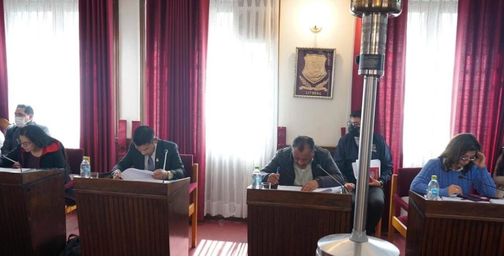 Voto de insuficiencia del Concejo en Oruro