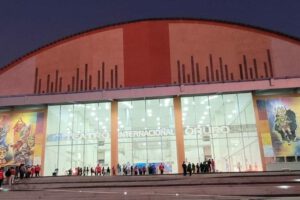 Artistas piden que se aproveche Teatro Internacional Oruro