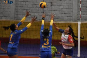 Liga Superior de Voleibol con San Martín, Olympic y Albert Einstein