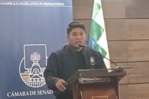 Senador Loza expresa su apoyo a Cristina Fernández