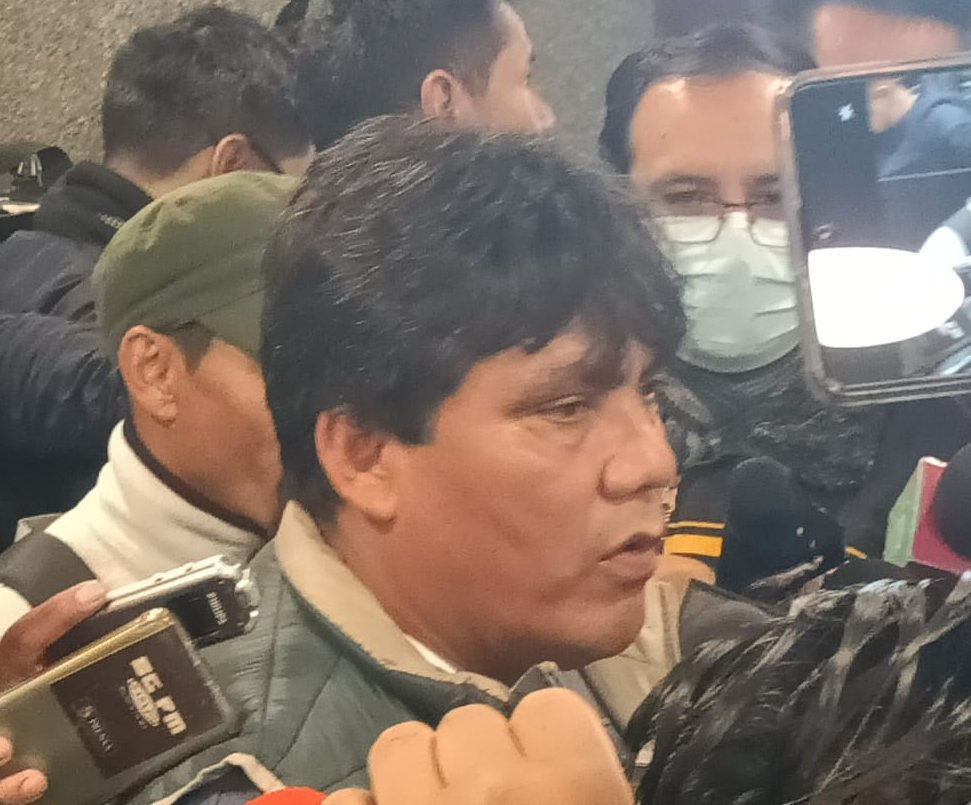 Renuncia al secreto bancario por Héctor Arce