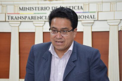 César Siles recuerda que Añez debe agotar vía interna en Bolivia