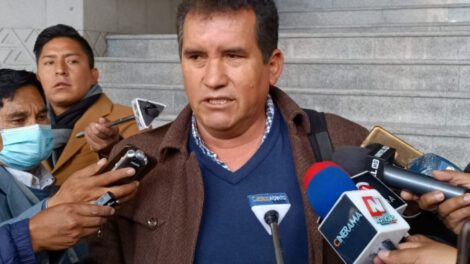 El diputado del MAS, Jhonny Pardo, habla sobre el PGE 2023
