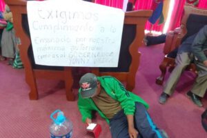 Huelga en Challapata por anulación de informe