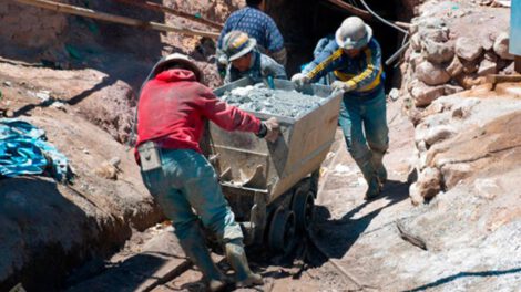 Mineros en Potosí