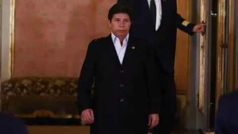 Pedro Castillo en el contexto del juicio por su intento de golpe en Perú