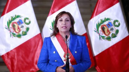 La Presidente de Perú, Dina Boluarte, pide adelantar elecciones en Perú para abril de 2024