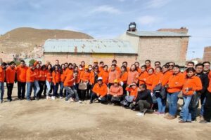 Ecolimpieza en el Coliseo Municipal de Voleibol