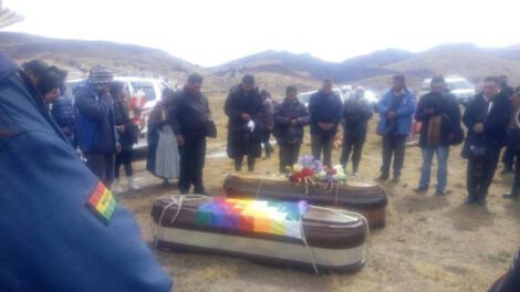 Indemnización por caída de tinglado en Achacachi