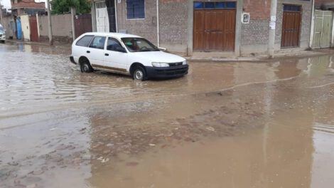 Lluvias torrenciales afectan a algunas zonas de la ciudad