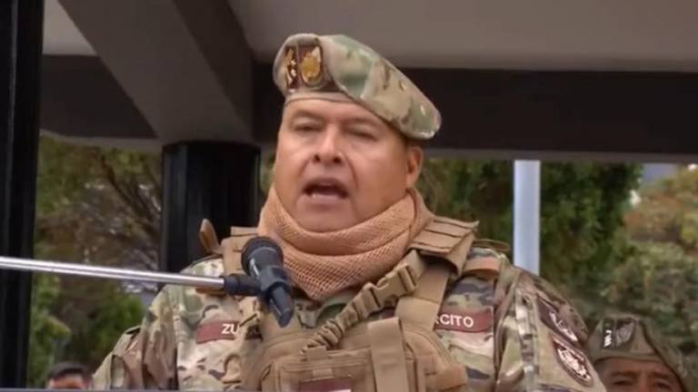 Jefe militar amenaza a la sociedad civil
