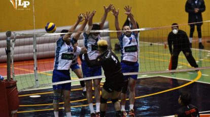Liga Superior del Voleibol Boliviano entre San Martín y Olympic