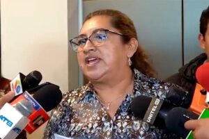 Informe sobre paro cruceño solicitado al gobernador Luis Fernando Camacho