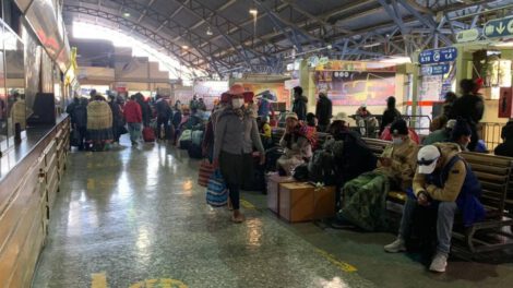 Normalización de viajes entre Santa Cruz y Cochabamba