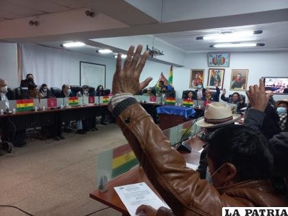 División interna del MAS en la Brigada Parlamentaria de Oruro