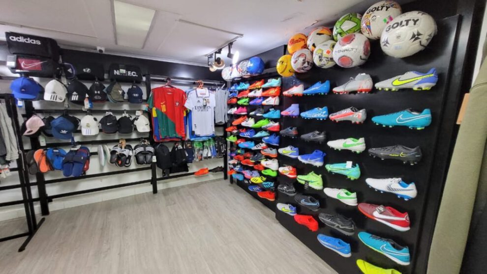 Descuentos en zapatillas en Athletic Store