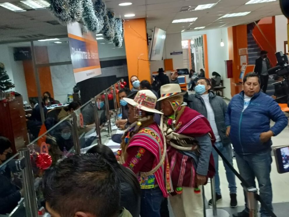 Denuncia penal Conamaq contra Calvo y Camacho