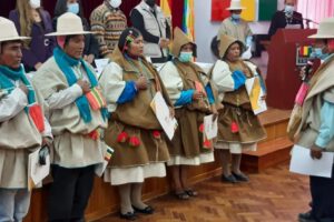 Estatuto de Chipaya en revisión por la Gobernación de Oruro