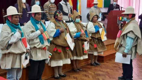 Estatuto de Chipaya en revisión por la Gobernación de Oruro