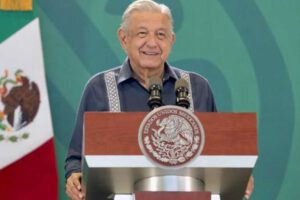 expulsión de embajador en Perú