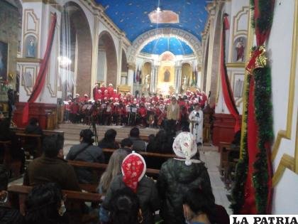 Triduo Navideño con masiva asistencia en el Santuario del Socavón