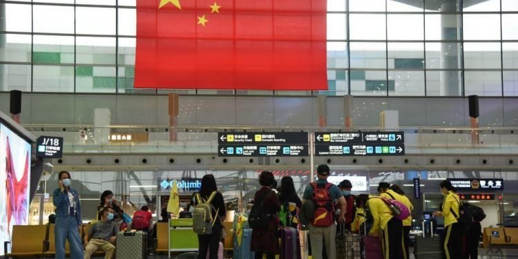 China reabre fronteras para extranjeros