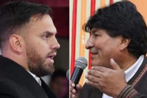 Devolución de teléfono móvil por Evo Morales a Eduardo Del Castillo