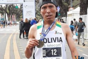 Héctor Garibay en la Carrera Internacional San Silvestre