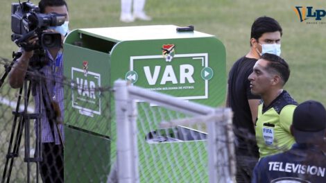 VAR en Bolivia y su impacto en el fútbol