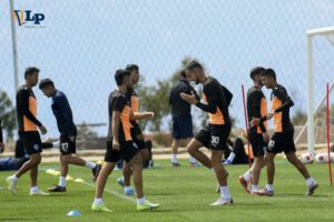 Bolívar y The Strongest entrenan bajo las órdenes de Beñat San José e Ismael Rescalvo