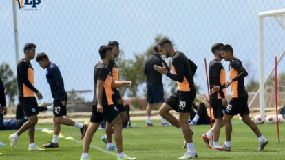 Bolívar y The Strongest entrenan bajo las órdenes de Beñat San José e Ismael Rescalvo