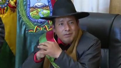 Santos Quispe tilda a Morales de cobarde
