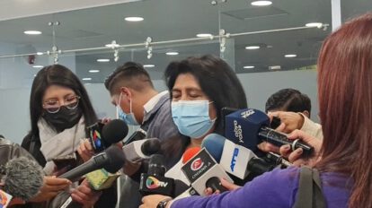 La senadora del Movimiento Al Socialismo (MAS), Lindaura Rasguido, habla sobre el federalismo en Bolivia