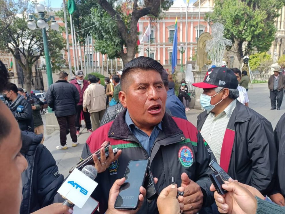 Fernando Camacho no puede ser liberado ni salir de La Paz
