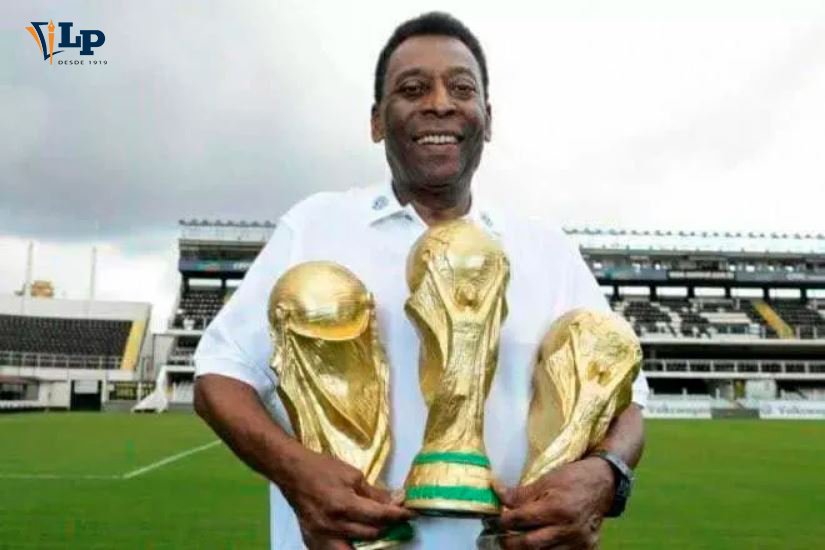 Pelé, el rey del fútbol, ganó tres títulos Mundiales