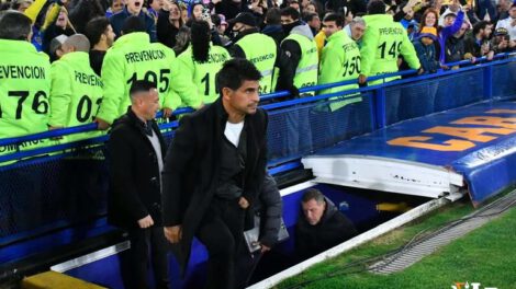 Hugo Ibarra seguirá dirigiendo a Boca Juniors en el 2023