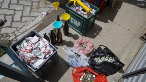 Fábrica clandestina de cerveza en El Alto
