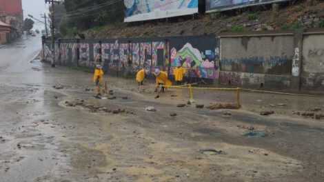 Intensas lluvias en La Paz provocan emergencias y crecida de ríos