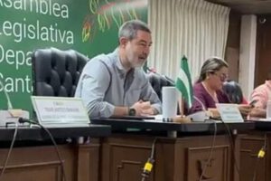 Asamblea Departamental Santa Cruz pide informe a la Policía por represiones