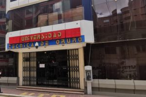 Tesoro Universitario de la UTO atenderá desde el 9 de enero