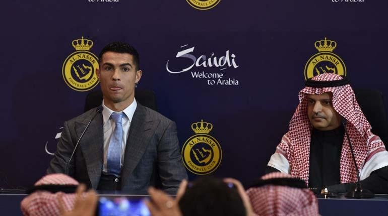 Cristiano Ronaldo tras ser presentado en Al-Nassr