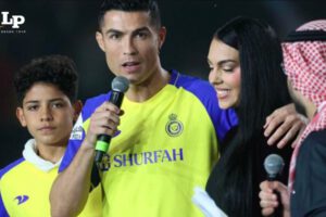 Cristiano Ronaldo y Georgina Rodríguez durante la presentación del futbolista en Riad