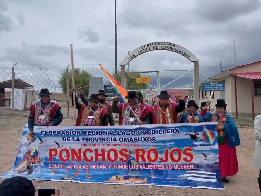 Control policial en Chonchocoro tras incidente con Ponchos Rojos