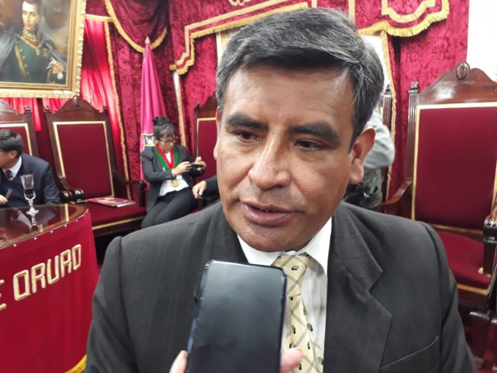 Delegado Defensorial de Oruro, Juan Carlomagno Arroyo Martínez