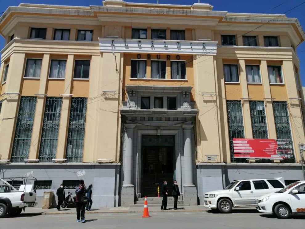 Recaudación de impuestos en Oruro