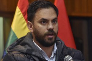 Interpelación al ministro de Gobierno Eduardo Del Castillo por excesos policiales en Santa Cruz